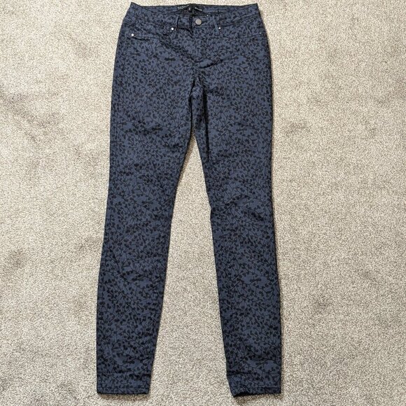 RW & CO. Gray w Black Floral Pattern "Natalie" Stretch Jeggings; Size S/P - Picture 2 of 5